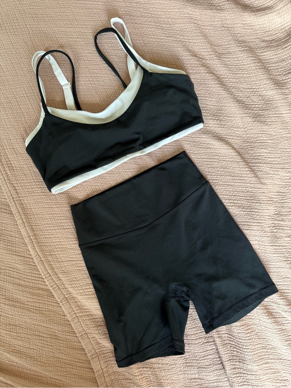 Form Matching Set - Picture 2 of 3